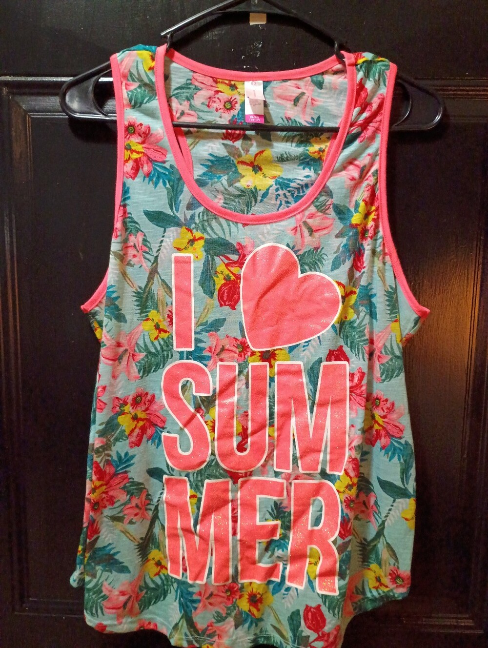 Juniors "No Boundaries" Tank Top